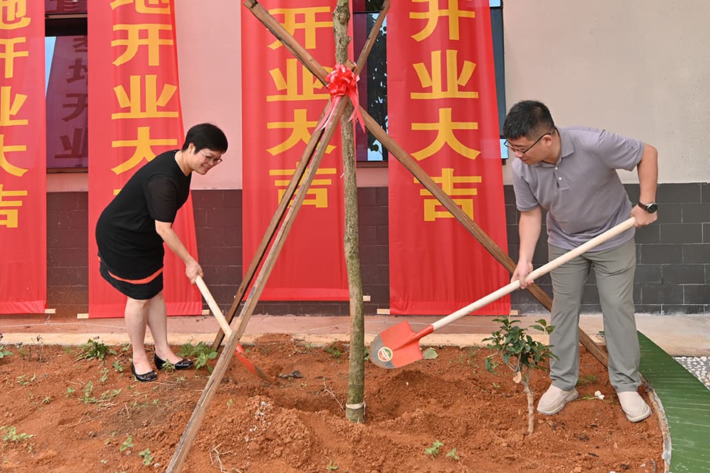 1693358634253352.jpg 17.jpg