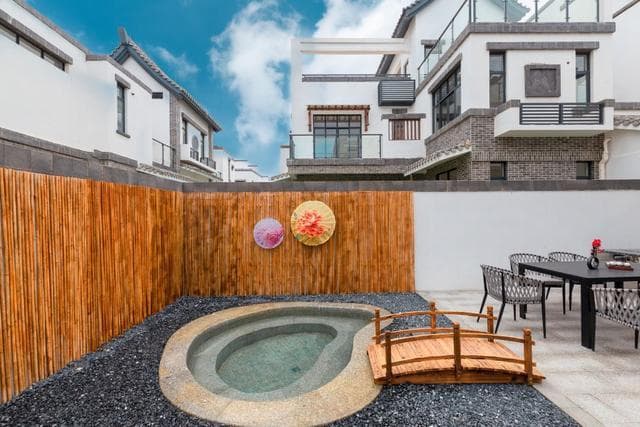 1694850704504253.jpg 2.jpg